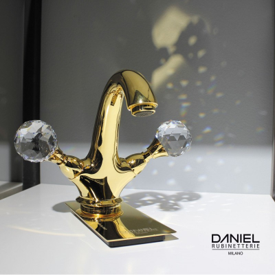 DANIEL Crystal Retro Змішувач для раковини золото