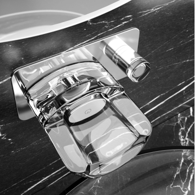 Glass Design Clivia змішувач для раковини зі стіни .кришталь золото